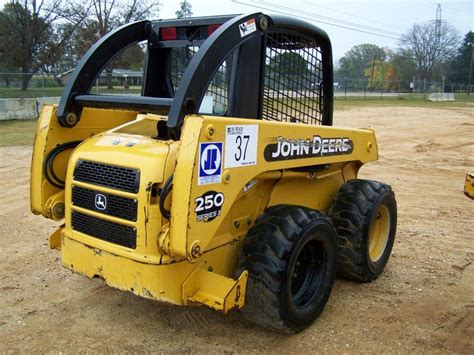 john deere 250 series skid steer